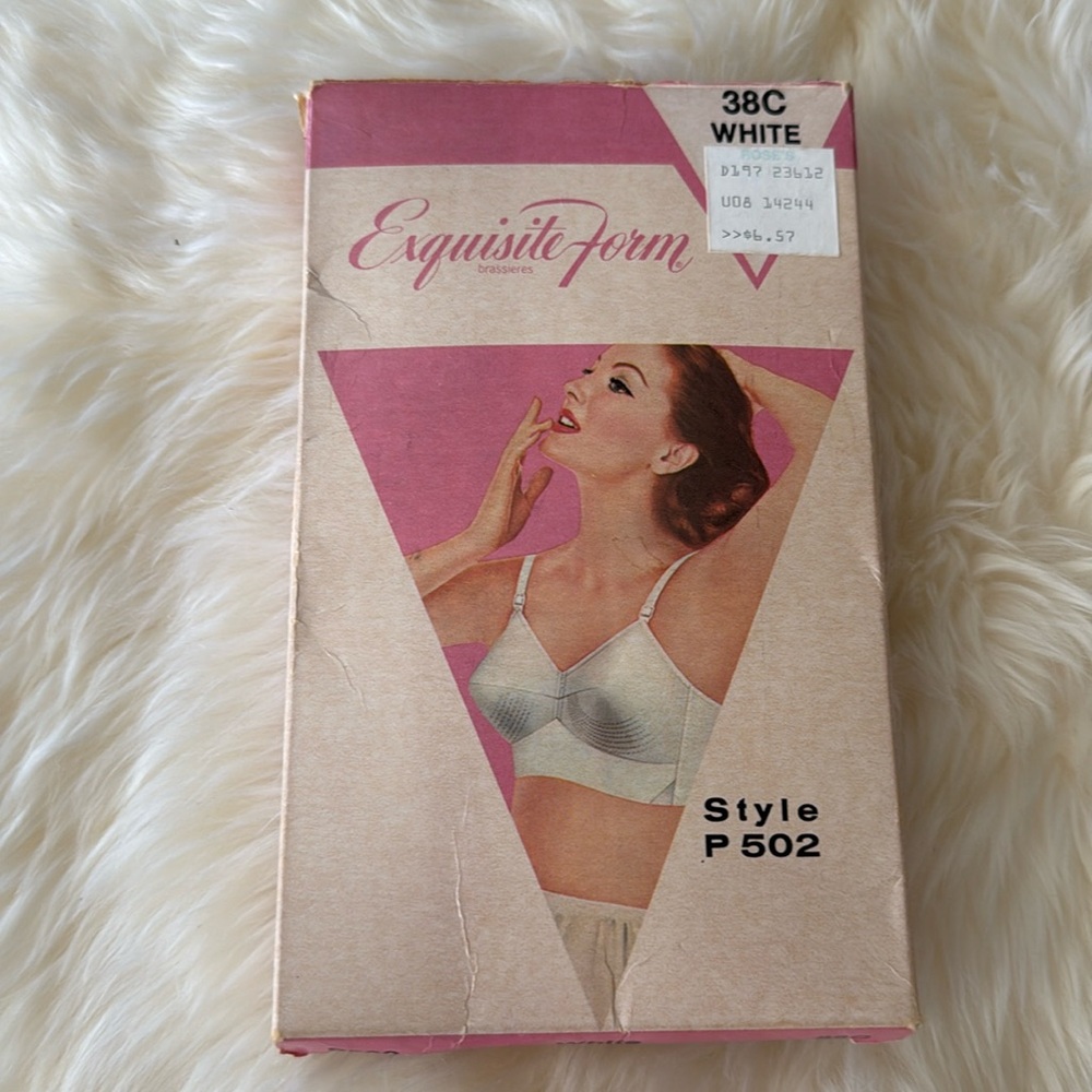 Vintage Exquisite Form Brassiere 38C